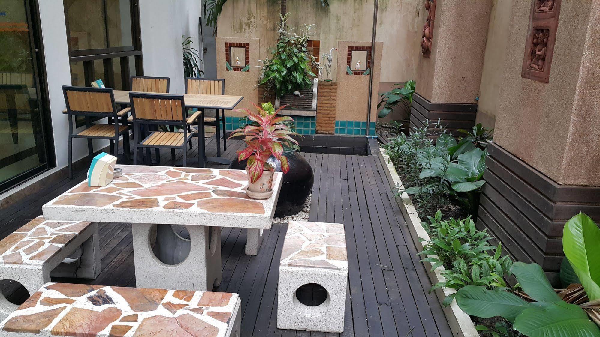 Best Beach Villa Pattaya Exterior foto